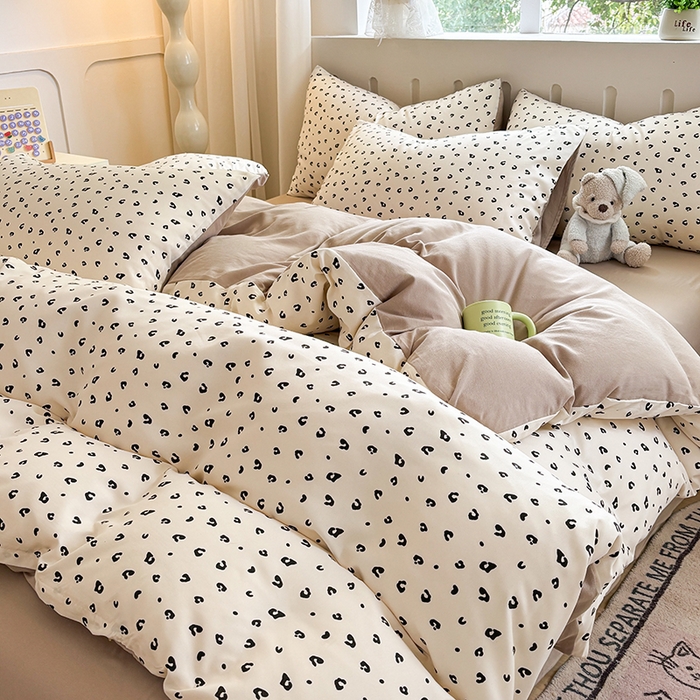 91家纺网 家纺一手货源 找家纺 玖明2025新款A类加厚柔软针织棉双层纱四件套 豹纹