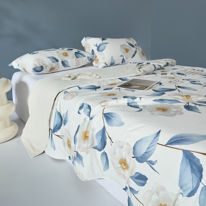 91家纺网 家纺一手货源 找家纺 2025春夏新款100%双面锦纶美式印花夏被凉感空调被 淡雅花香