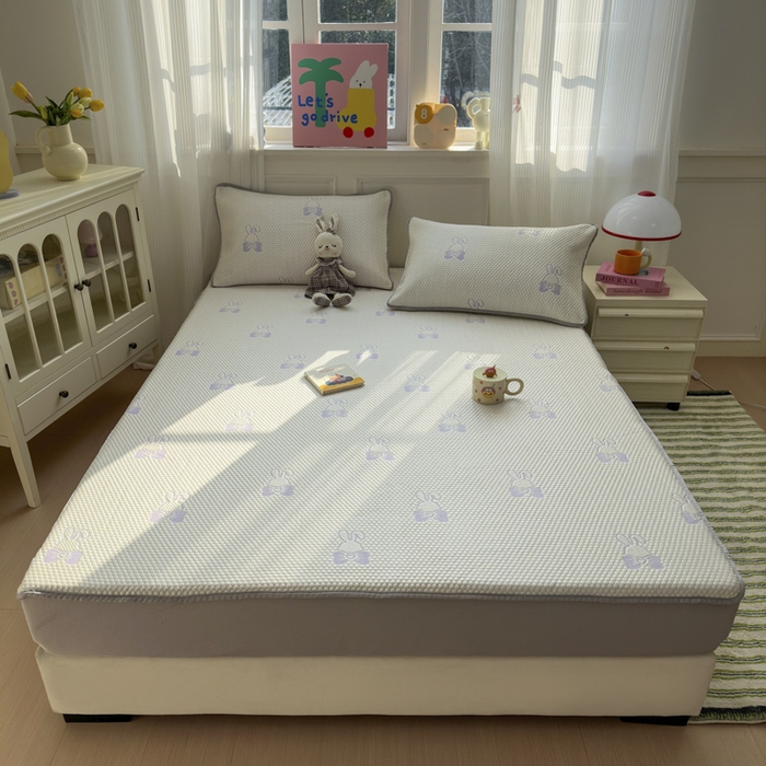 91家纺网 家纺一手货源 找家纺 金爱家 2025新款430克中分子豆豆席凉席席子 豆豆席-兔兔紫