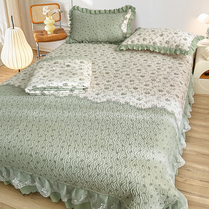 91家纺网 家纺一手货源 找家纺 梦柏 2025新款韩版双层纱夹棉绗缝床盖夏被四件套 林荫