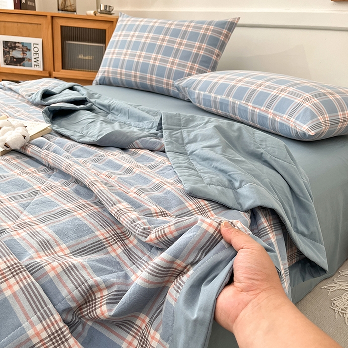 91家纺网 家纺一手货源 找家纺 鸣升家纺 2025新款100%里外全棉棉花夏被无印风全棉色织水洗棉夏凉被空调被夏被春秋被单人可机洗 初时兰