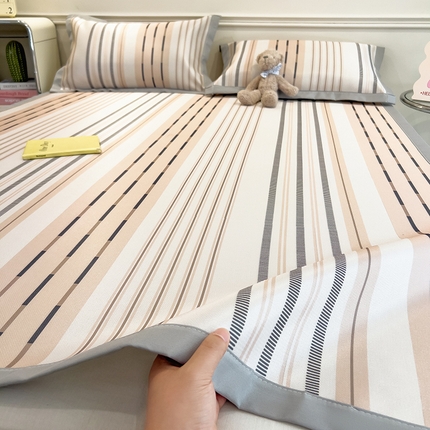 91家纺网 家纺一手货源 找家纺 （总）摩妮卡 2025小清新数码冰丝席 碳光席三件套