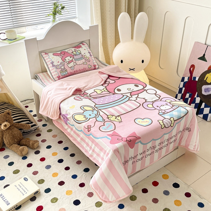 91家纺网 家纺一手货源 找家纺 花满路 2025新款儿童针织棉夏被 美乐蒂