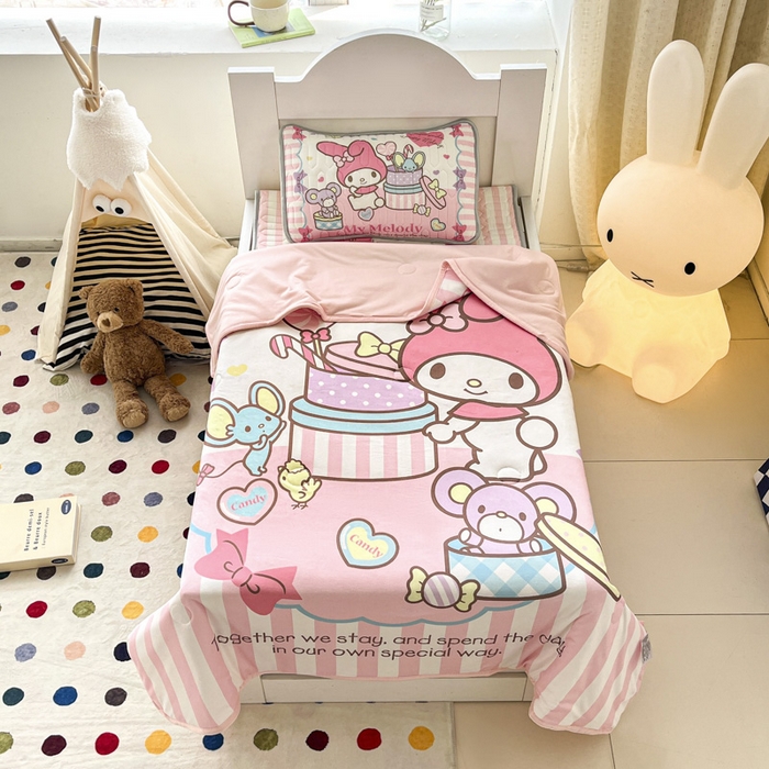 91家纺网 家纺一手货源 找家纺 花满路 2025新款儿童针织棉夏被 美乐蒂