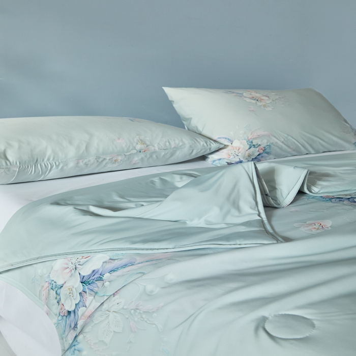 91家纺网 家纺一手货源 找家纺 2025春夏新款100%双面锦纶美式印花夏被凉感空调被 珍珠花海