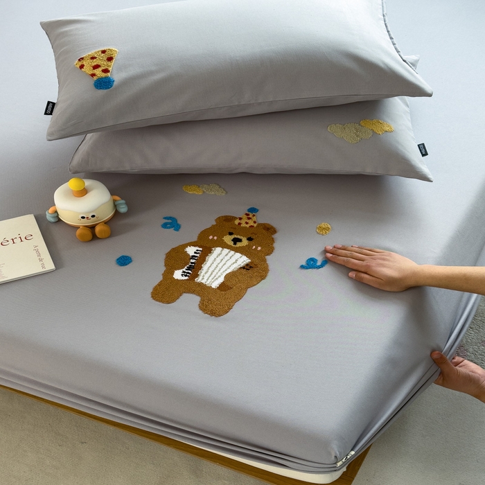 91家纺网 家纺一手货源 找家纺 席世家 2025春夏新款全棉纯棉老粗布印花床笠凉席席子 嘟嘟熊