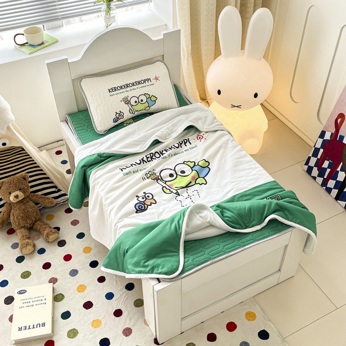 91家纺网 家纺一手货源 找家纺 花满路 2025新款儿童针织棉夏被 大眼蛙