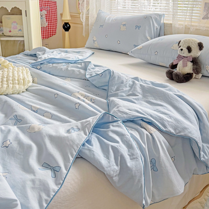 91家纺网 家纺一手货源 找家纺 2025春夏新款嵌绳款云柔水洗棉单夏被夏凉被空调被 嵌绳夏被-奶团兔兔