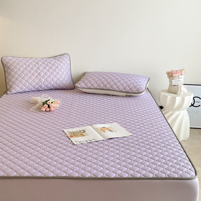 91家纺网 家纺一手货源 找家纺 苏拉家居 2025新款加厚0.5纯色凉感丝乳胶凉席夏被四件套 方格-浅紫