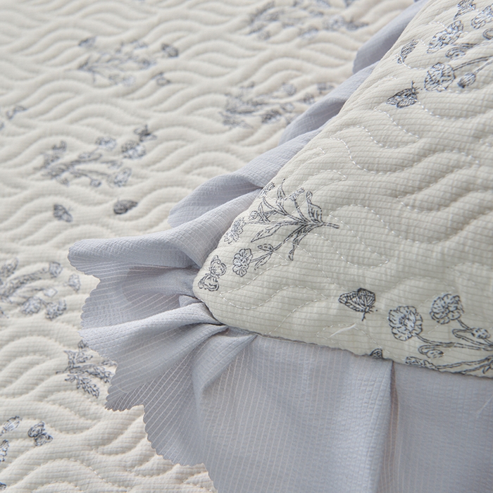 91家纺网 家纺一手货源 找家纺 梦柏 2025新款韩版双层纱夹棉绗缝床盖夏被四件套 芳香