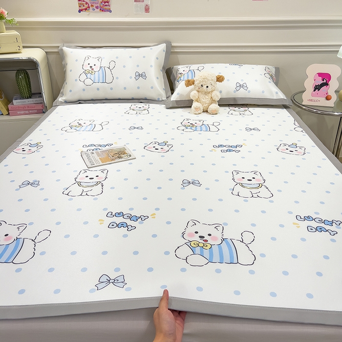 91家纺网 家纺一手货源 找家纺 摩妮卡 2025小清新数码冰丝席 碳光席三件套 蓝点萌犬