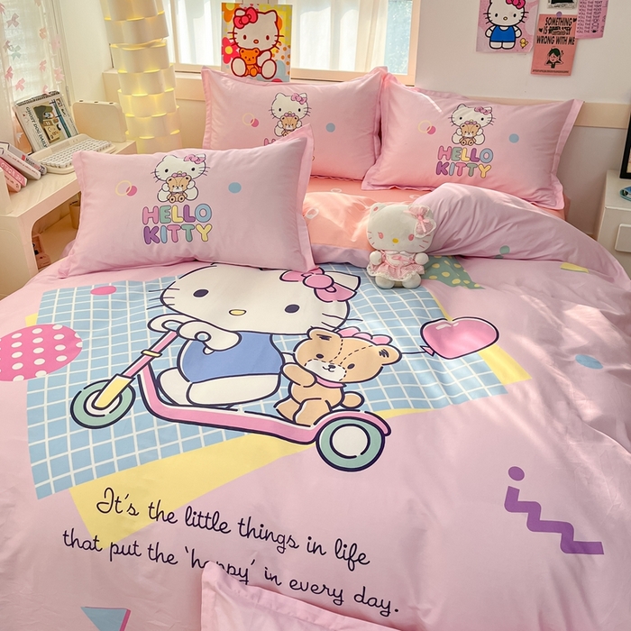 91家纺网 家纺一手货源 找家纺 博雅 2025新款三丽鸥全棉大版单枕套 滑板KT猫