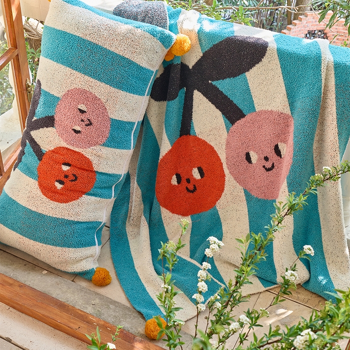 91家纺网 家纺一手货源 找家纺 （总）暖绵绵家纺 2025新款慕樱同款抱枕（含芯）