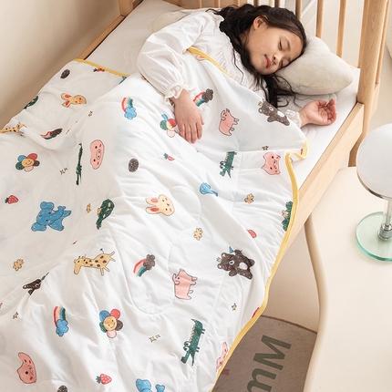 91家纺网 家纺一手货源 找家纺 嗨生活2025年儿童夏被 幼儿园夏被 凉感丝夏被 动物世界