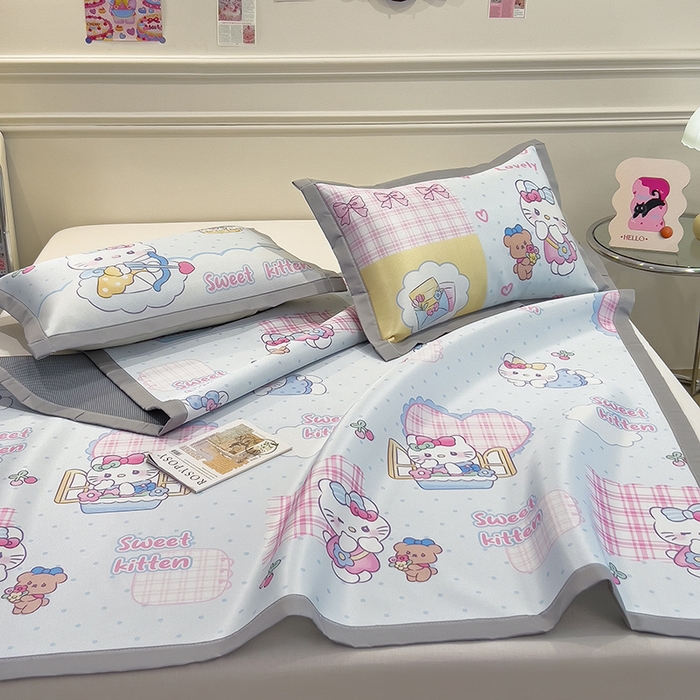 91家纺网 家纺一手货源 找家纺 摩妮卡 2025小清新数码冰丝席 碳光席三件套 凯蒂甜心