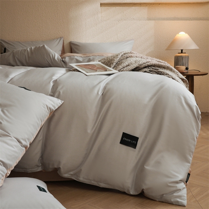 91家纺网 家纺一手货源 找家纺 启程2025新款全棉纯色双拼无印风四件套 绅士灰+杏仁