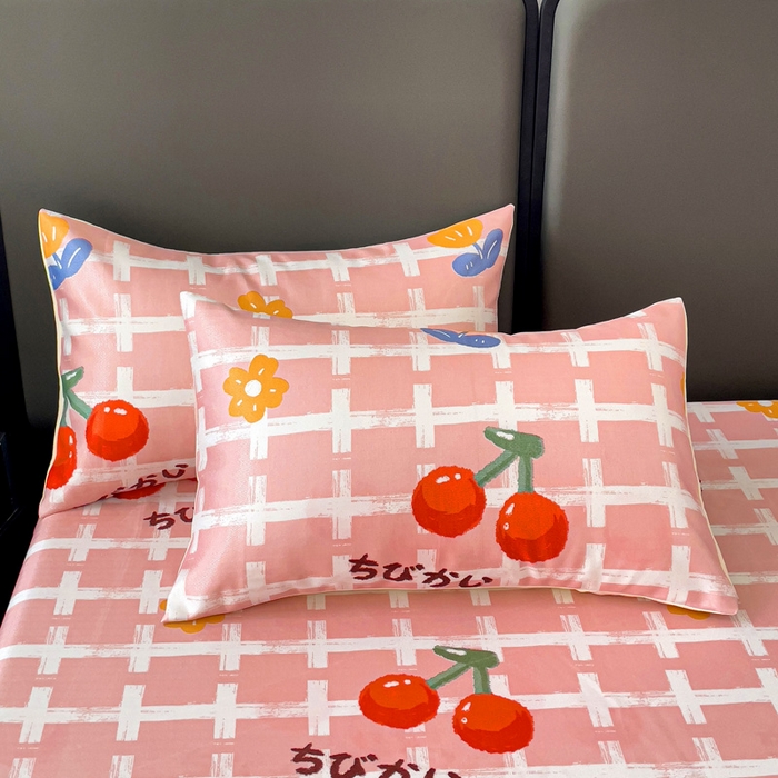 91家纺网 家纺一手货源 找家纺 纽缦家纺 2025新款印花冰丝床笠 雨果清香粉