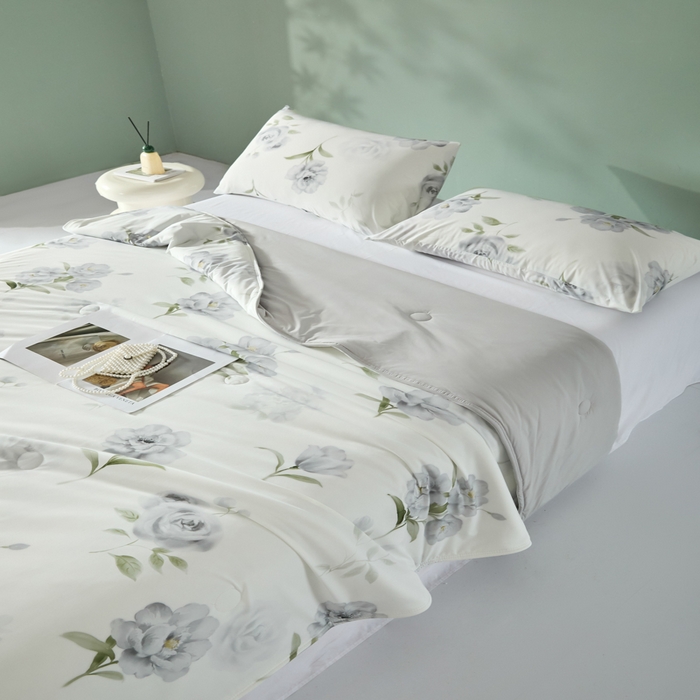 91家纺网 家纺一手货源 找家纺 2025春夏新款100%双面锦纶美式印花夏被凉感空调被 水墨江南