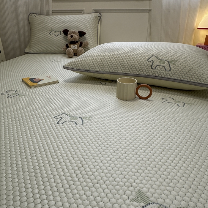 91家纺网 家纺一手货源 找家纺 （总）金爱家 2025新款430克中分子豆豆席凉席席子