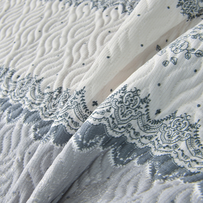 91家纺网 家纺一手货源 找家纺 梦柏 2025新款韩版双层纱夹棉绗缝床盖夏被四件套 思念