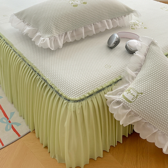 91家纺网 家纺一手货源 找家纺 梦舒羽 2025春夏新款冰豆豆花边单人单枕套枕套单件 冰豆豆-小熊绿