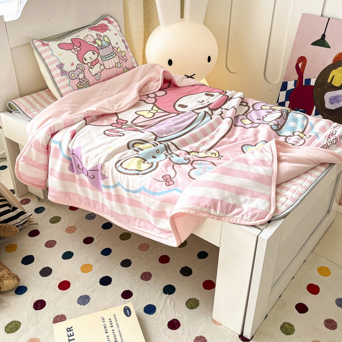 91家纺网 家纺一手货源 找家纺 花满路 2025新款儿童针织棉夏被 美乐蒂