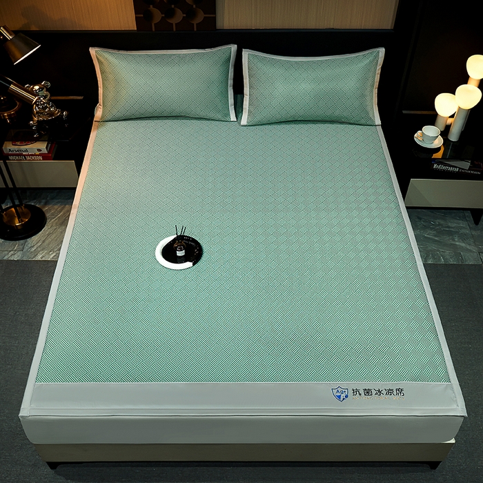 91家纺网 家纺一手货源 找家纺 小萌虎 2025新款轻柔丝抗菌冰丝藤凉席（复合三明治款）宽包刺绣冰丝软席藤席 抗菌三明治冰丝藤席-冰岛-清新绿