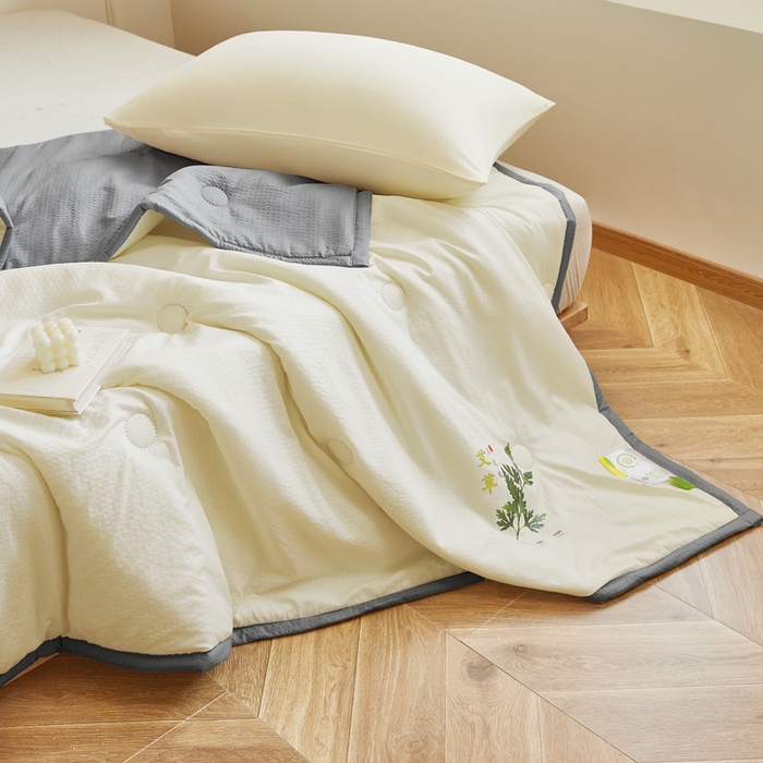 91家纺网 家纺一手货源 找家纺 欧雅搁2025纯色艾草驱蚊夏凉被 奶油黄