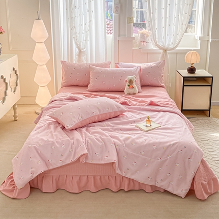 91家纺网 家纺一手货源 找家纺 （总）一比一家纺 2025新款针织双层纱夏被床盖四件套单夏被单床盖单品