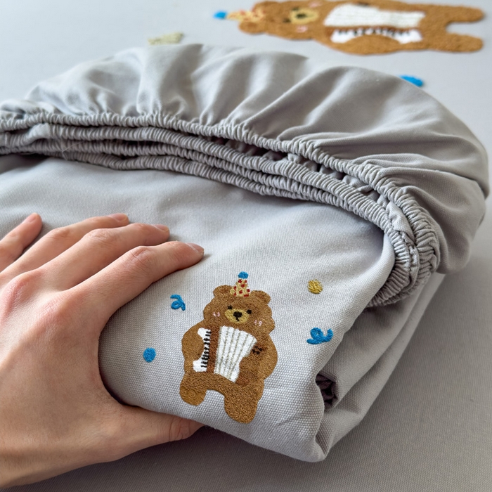 91家纺网 家纺一手货源 找家纺 席世家 2025春夏新款全棉纯棉老粗布印花床笠凉席席子 嘟嘟熊