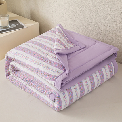 91家纺网 家纺一手货源 找家纺 好睡棉 2025新款柔软裸睡级水洗棉夏被新疆棉花被夏凉被空调被被子 紫藤花语