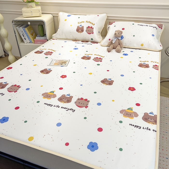 91家纺网 家纺一手货源 找家纺 摩妮卡 2025新款小清新碳光冰丝软席床笠款单床笠三件套 彩点萌友