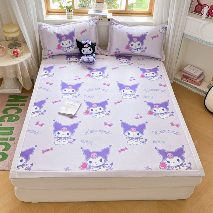 91家纺网 家纺一手货源 找家纺 博雅 2025新款三丽欧A类小版数码印花1200D冰丝凉席凉席席子 新紫色库洛米