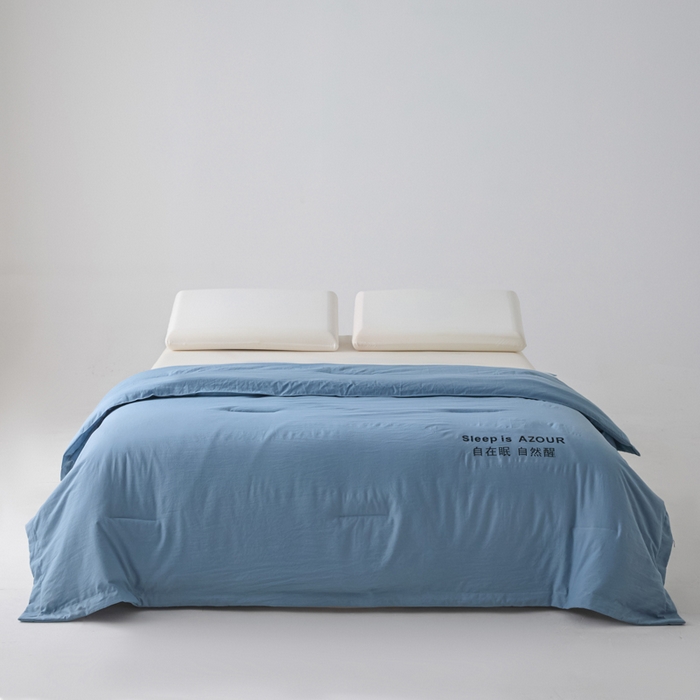 91家纺网 家纺一手货源 找家纺 闲鱼家纺 2025新款某朵同款深睡Pro夏被 自在眠  自然醒 普鲁士蓝