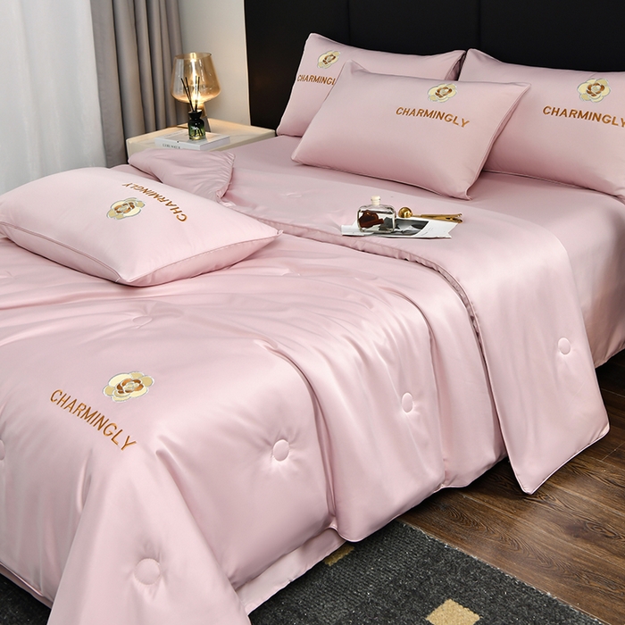 91家纺网 家纺一手货源 找家纺 优尚家纺 2025新款水洗天丝刺绣夏被夏被四件套 蔷薇花