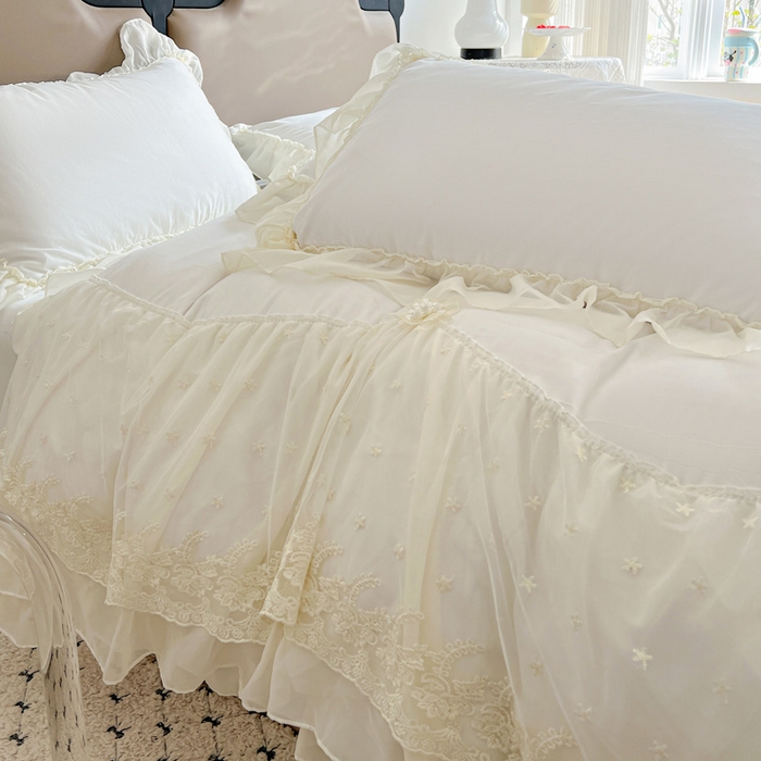 91家纺网 家纺一手货源 找家纺 艺玲家纺 2025新款糯小棉爱丽莎雪纺花边四件套 爱丽莎-白