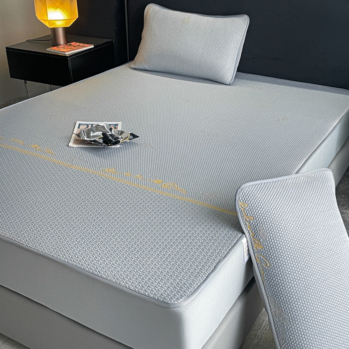 91家纺网 家纺一手货源 找家纺 2025新款提花冰豆豆凉席床笠床席三件套幸运草系列 幸运草-灰