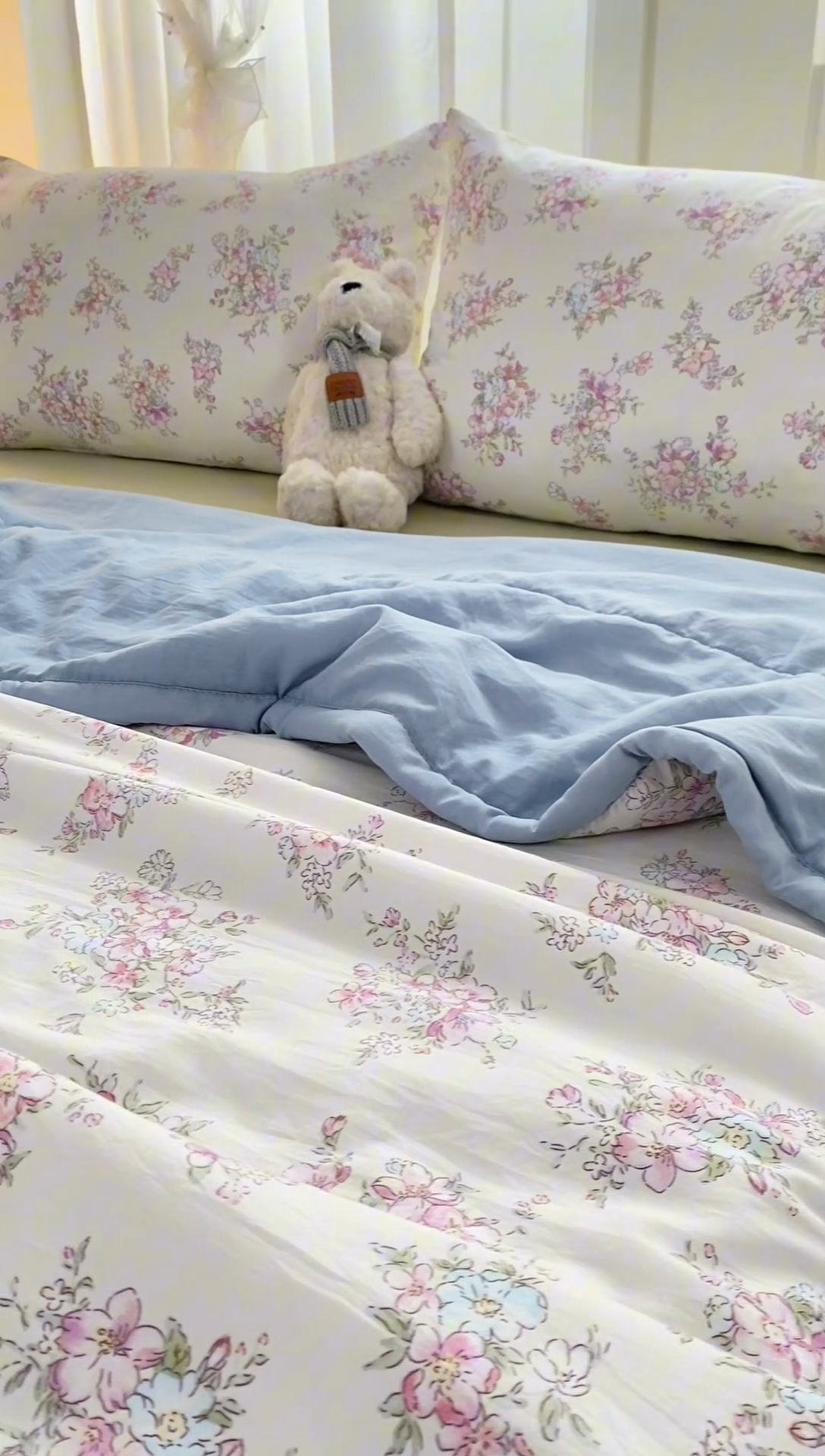 91家纺网 家纺一手货源 找家纺 2025梦初语新款水洗棉印花棉花被 风信子