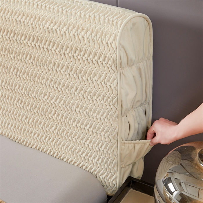 91家纺网 家纺一手货源 找家纺 情恒家纺 2025新款德芙绒工艺款全包床头罩 奶油白