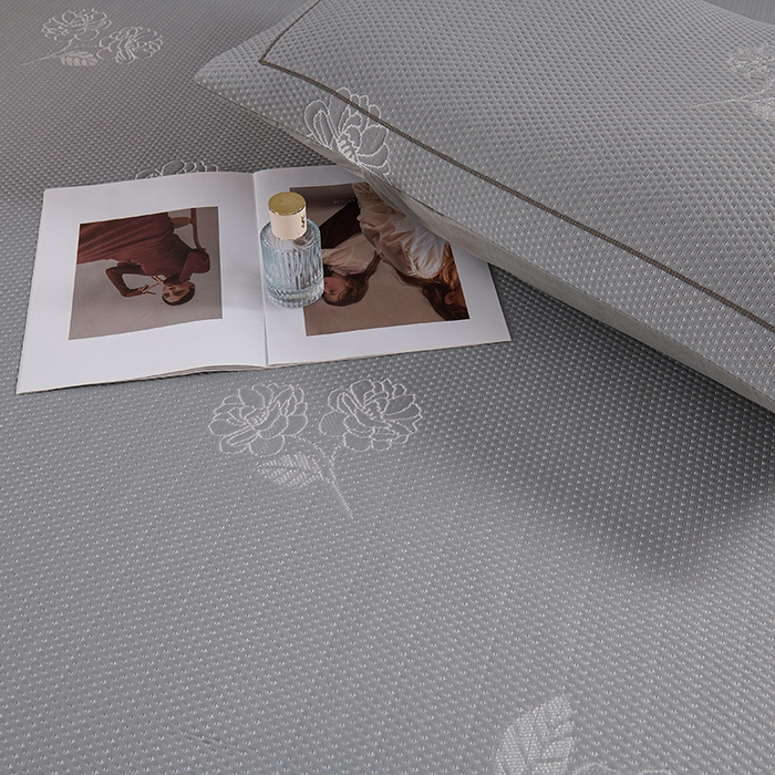 91家纺网 家纺一手货源 找家纺 席之家 2025新款3D冰感蕾丝床裙豆豆席 蕾丝-茶花之恋-灰