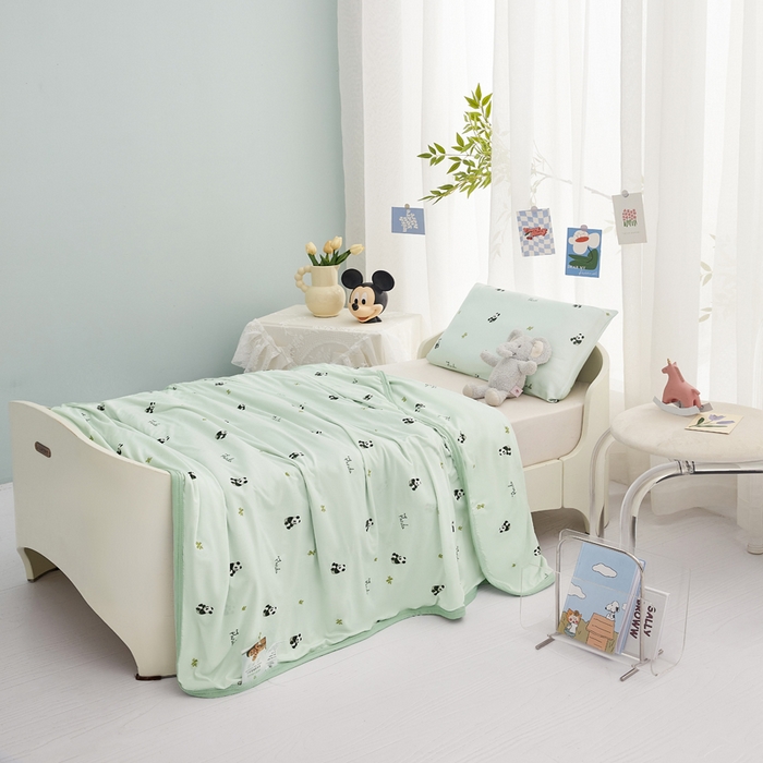 91家纺网 家纺一手货源 找家纺 丝涟家居 2025新款婴儿裸睡级凉感针织毯幼儿园夏被儿童夏被毯子 熊猫乐园