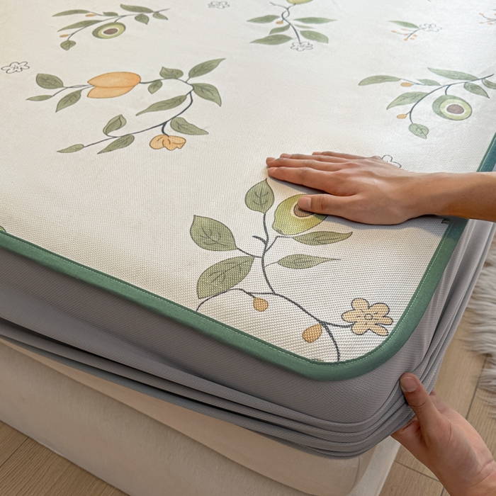 91家纺网 家纺一手货源 找家纺 迪乐妮 2025新款真冰藤印花床笠款凉席 牛油果