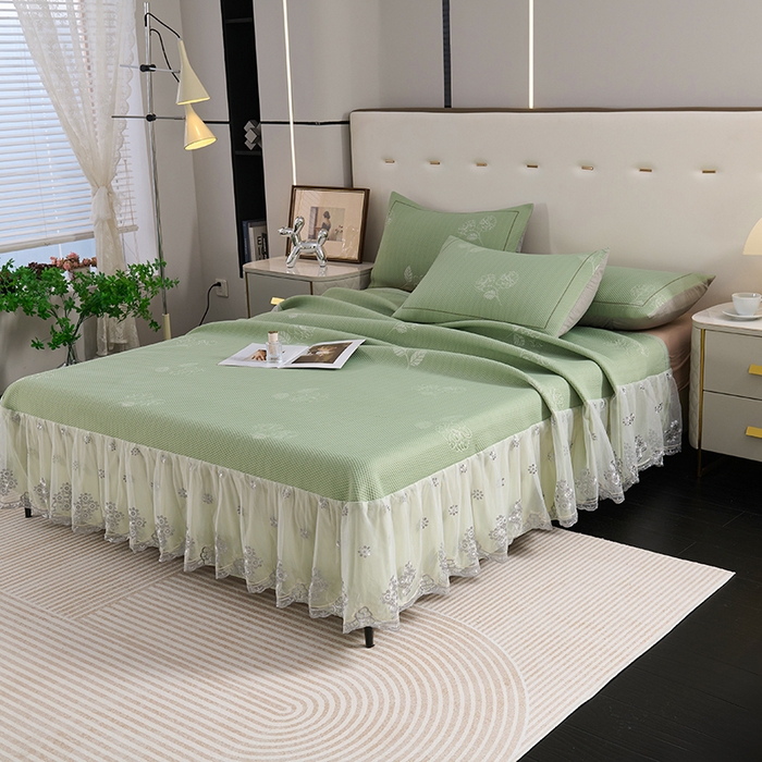 91家纺网 家纺一手货源 找家纺 席之家 2025新款3D冰感蕾丝床裙豆豆席 蕾丝-茶花之恋-水绿