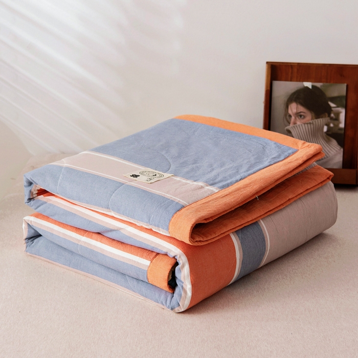 91家纺网 家纺一手货源 找家纺 鑫棉坊 2025新款全棉色织水洗棉A类棉花夏被可机洗空调被四件套床单枕套 妮可