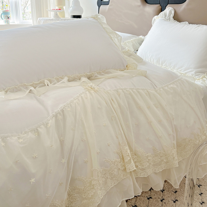 91家纺网 家纺一手货源 找家纺 艺玲家纺 2025新款糯小棉爱丽莎雪纺花边四件套 爱丽莎-白