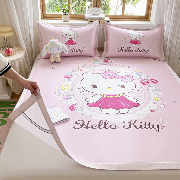 91家纺网 家纺一手货源 找家纺 博雅 2025新款三丽欧A类大版数码印花1200D冰丝凉席凉席席子 花花KT