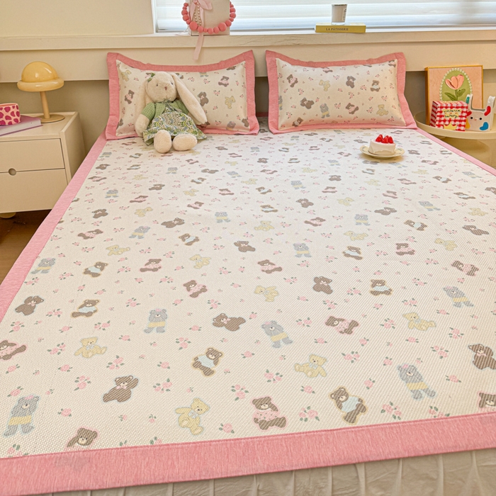 91家纺网 家纺一手货源 找家纺 迪乐妮 2025新款印花真冰藤冰凉席 小熊乐园