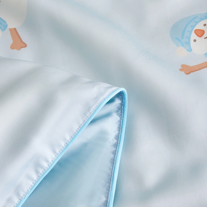 91家纺网 家纺一手货源 找家纺 荷马之梦 2025新款A类60s原创手绘卡通大豆纤维儿童夏被 小雪人