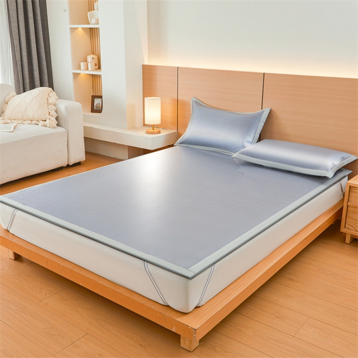 91家纺网 家纺一手货源 找家纺 （总）雯豆家纺 2025夏季新款冰藤凉席三件套纯色绑带款冰丝凉席子素色套件