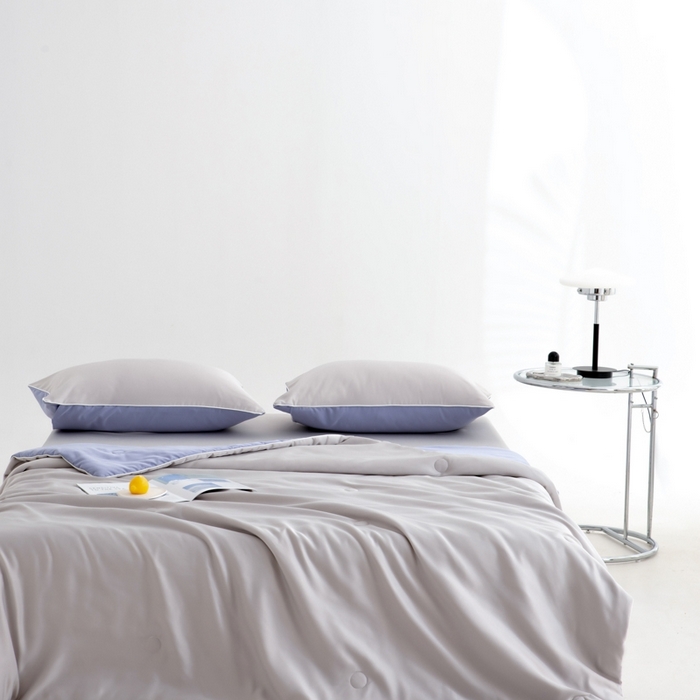 91家纺网 家纺一手货源 找家纺 （总）仁凯家纺 2025新款A类莱赛尔天丝纤维夏凉被双拼色（20%莱赛尔天丝纤维填充，包过检）【提供买家秀】